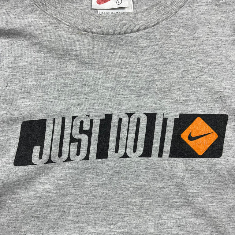 Nike L/S Tee (90s)