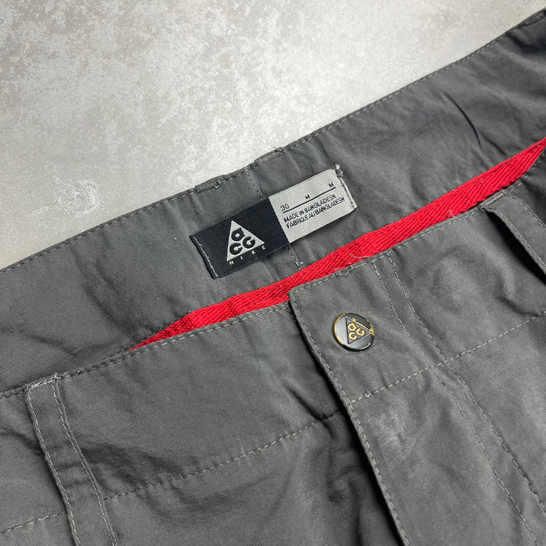Nike ACG Cargo Pants (2000s)