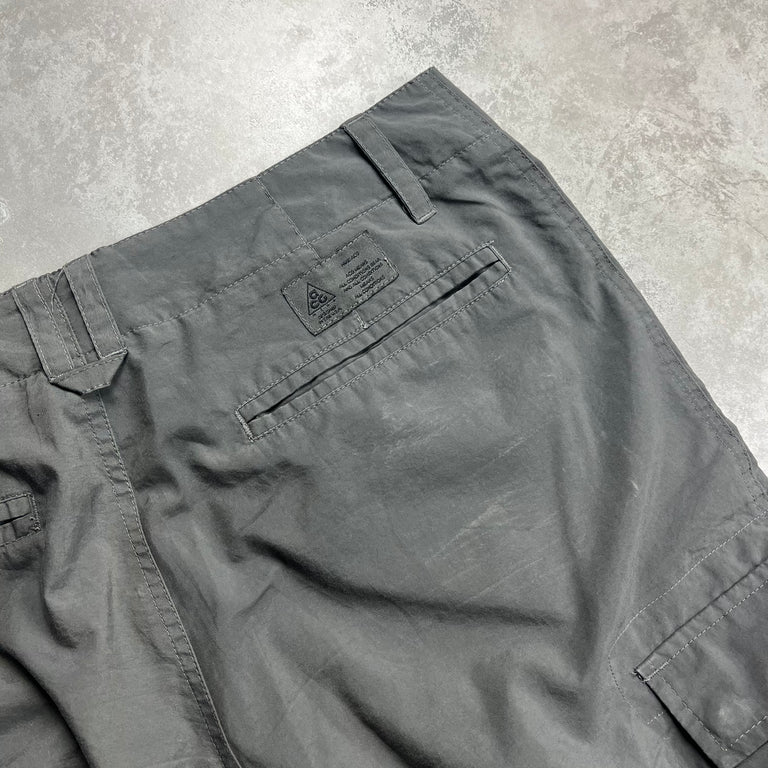 Nike ACG Cargo Pants (2000s)