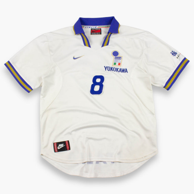 Italy 1996/97 Away Shirt (90s)