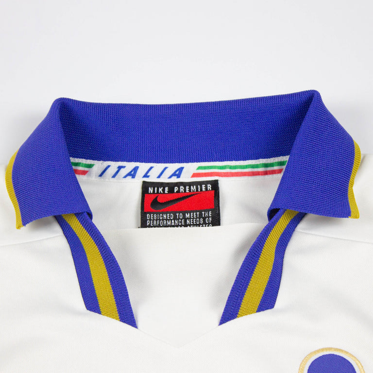 Italy 1996/97 Away Shirt (90s)