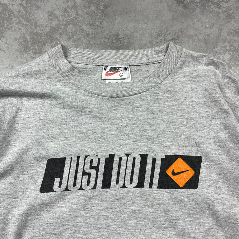 Nike L/S Tee (90s)
