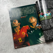 Load image into Gallery viewer, Number Magazine - World Cup Countdown Series 1
