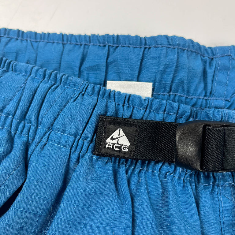 Nike ACG Shorts (90s)