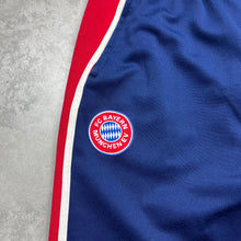 Load image into Gallery viewer, Bayern Munich Tracksuit (90s)
