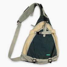 Load image into Gallery viewer, Eastboy Sling Bag (2010s)
