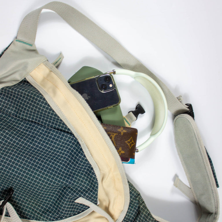 Eastboy Sling Bag (2010s)
