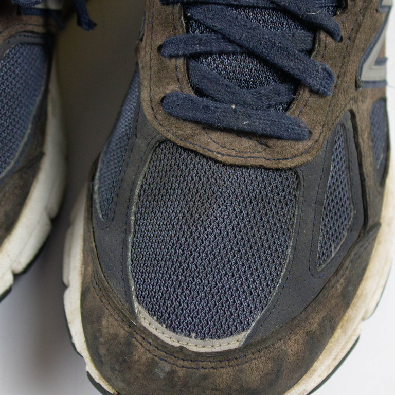 New Balance 990v4 (2000s)