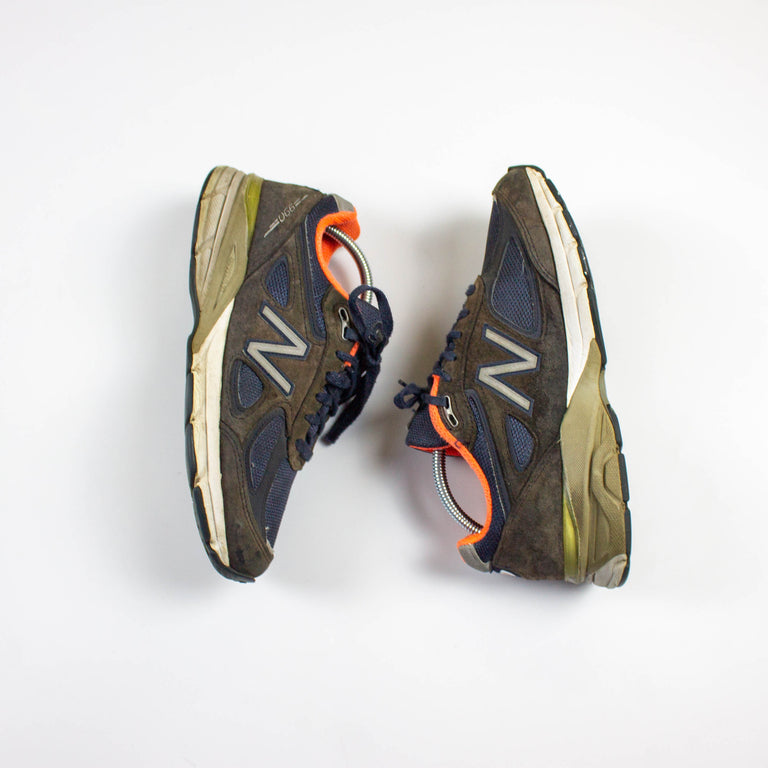 New Balance 990v4 (2000s)