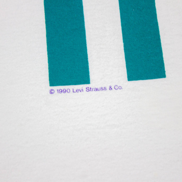 Levis 'Sit On It' Tee (90s)