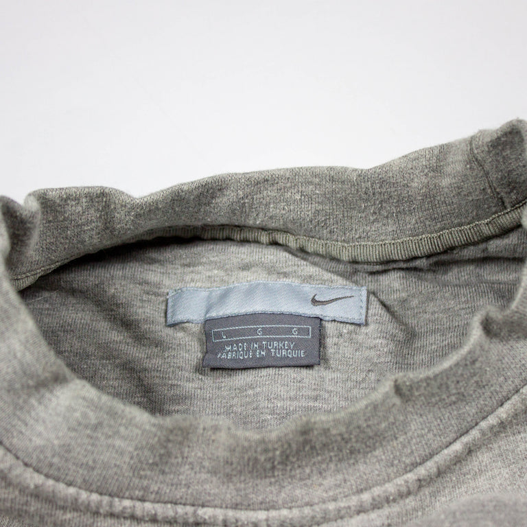 Nike Mini Swoosh Sweatshirt (2000s)