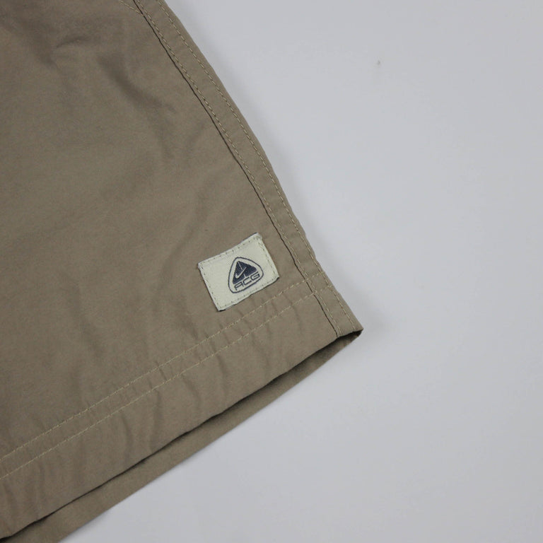 Nike ACG Nylon Shorts (90s)